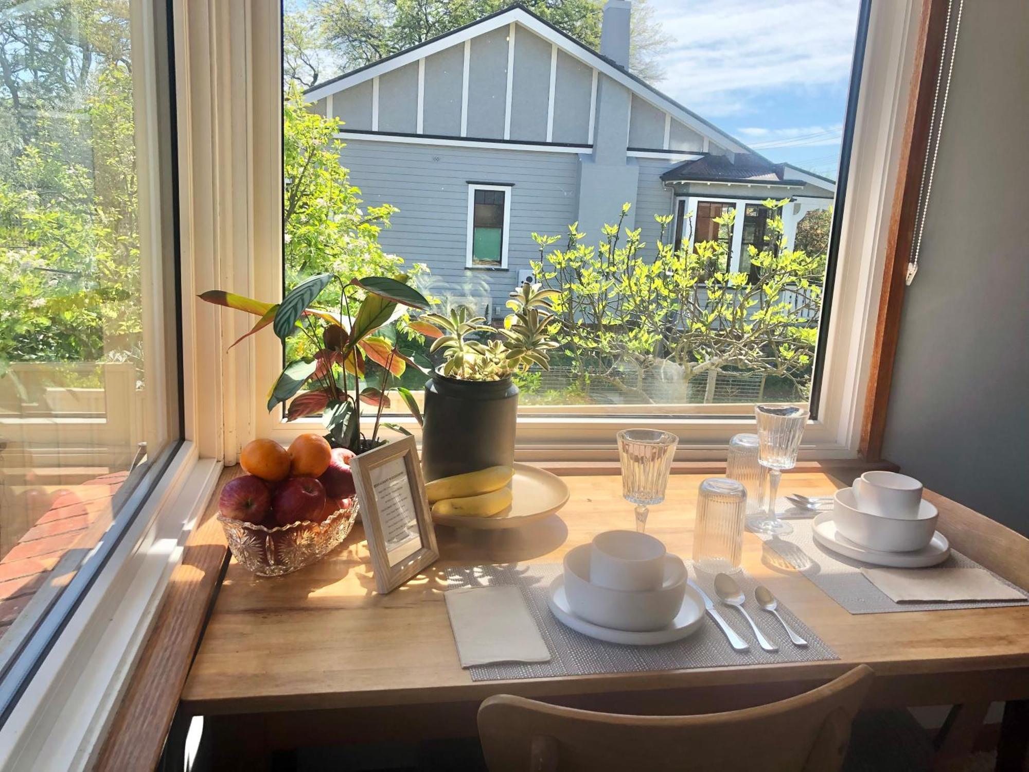 Lovely Budget Vegan Homestay Launceston Exteriör bild