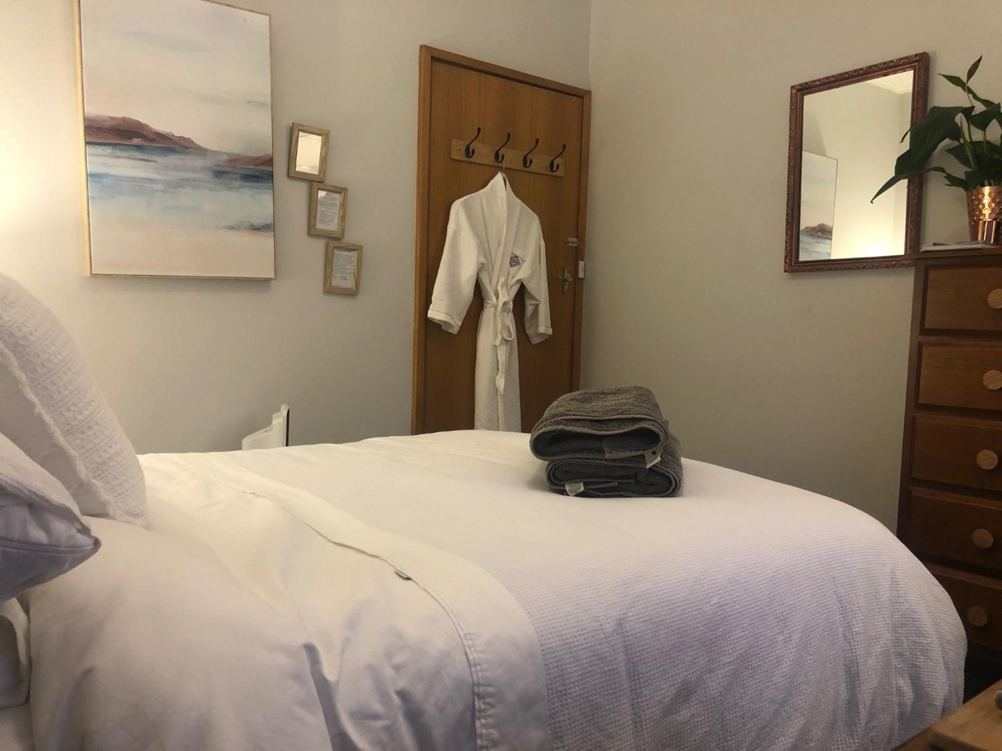Lovely Budget Vegan Homestay Launceston Exteriör bild