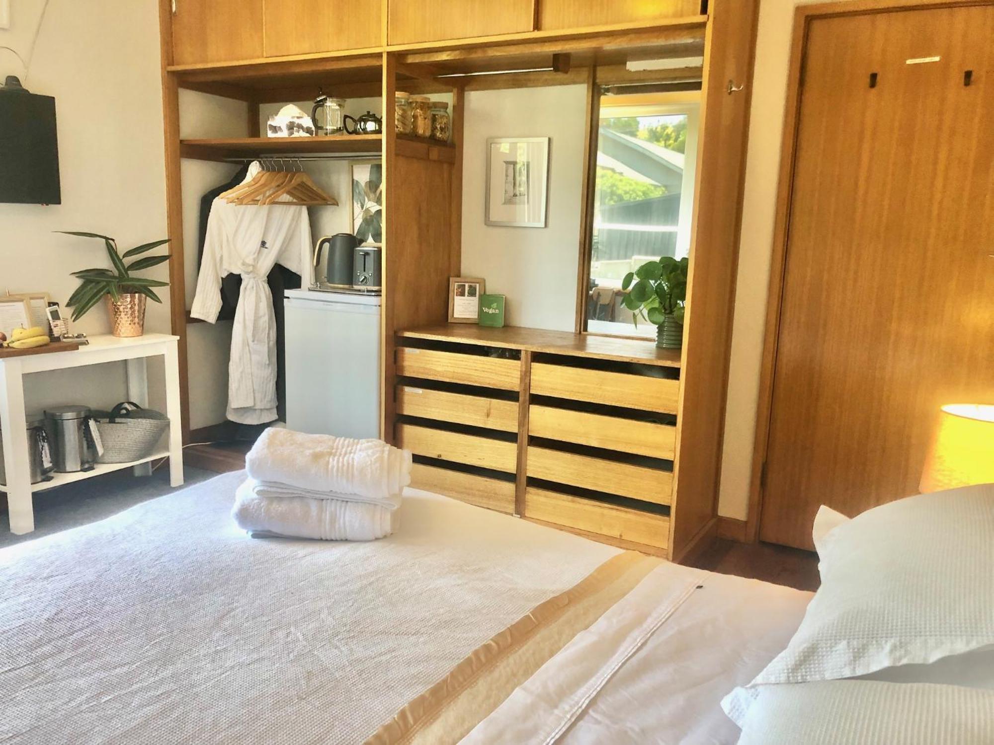 Lovely Budget Vegan Homestay Launceston Exteriör bild