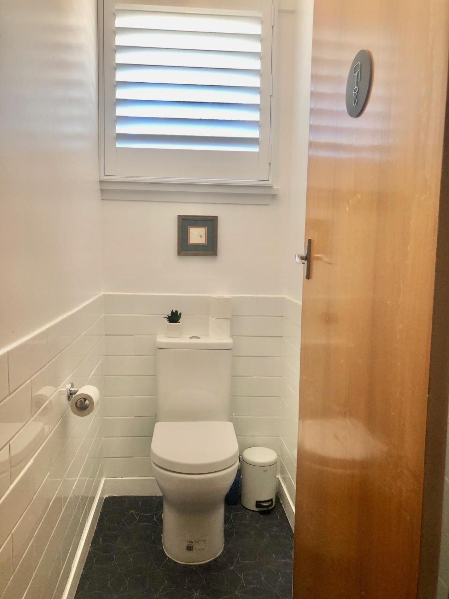 Lovely Budget Vegan Homestay Launceston Exteriör bild